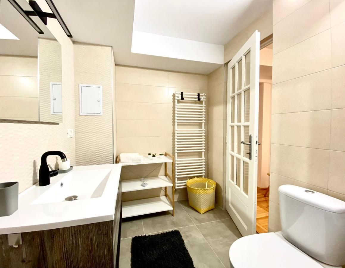 Apartamento Barlog Braşov Exterior foto