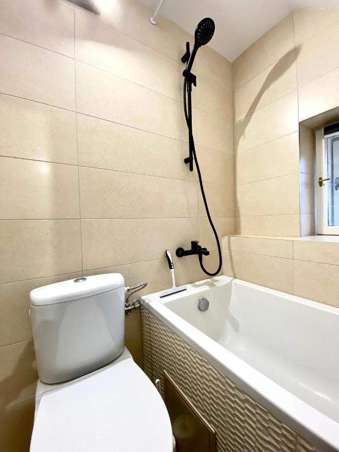 Apartamento Barlog Braşov Exterior foto