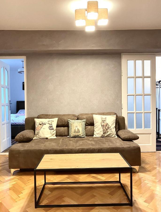 Apartamento Barlog Braşov Exterior foto