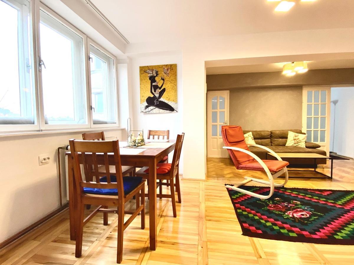 Apartamento Barlog Braşov Exterior foto